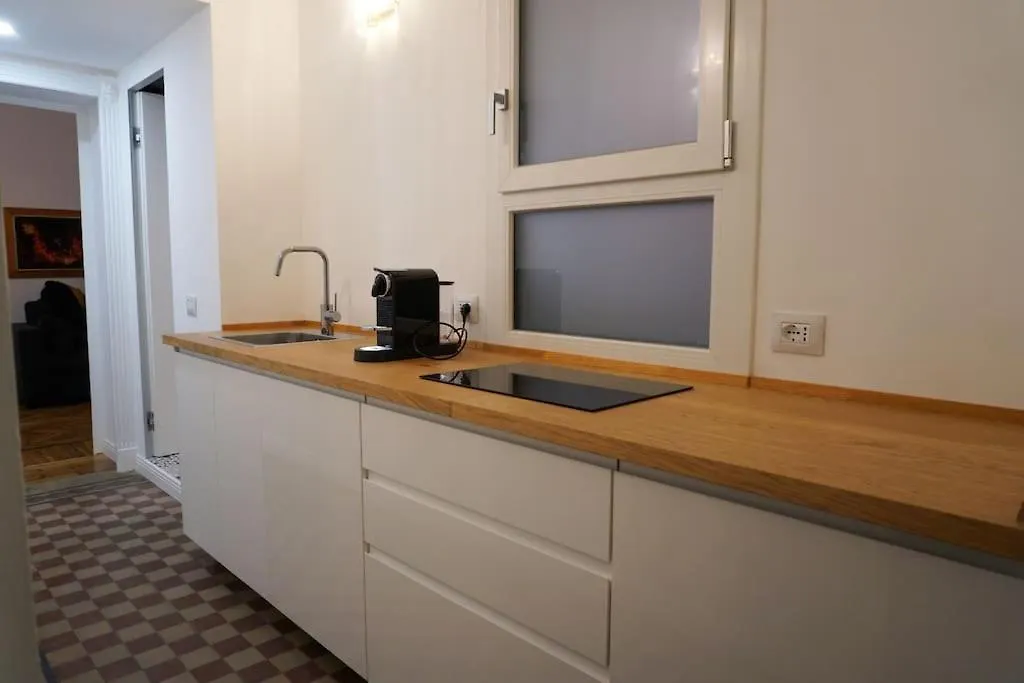 Corso Buenos Aires Suite Milano 0*,